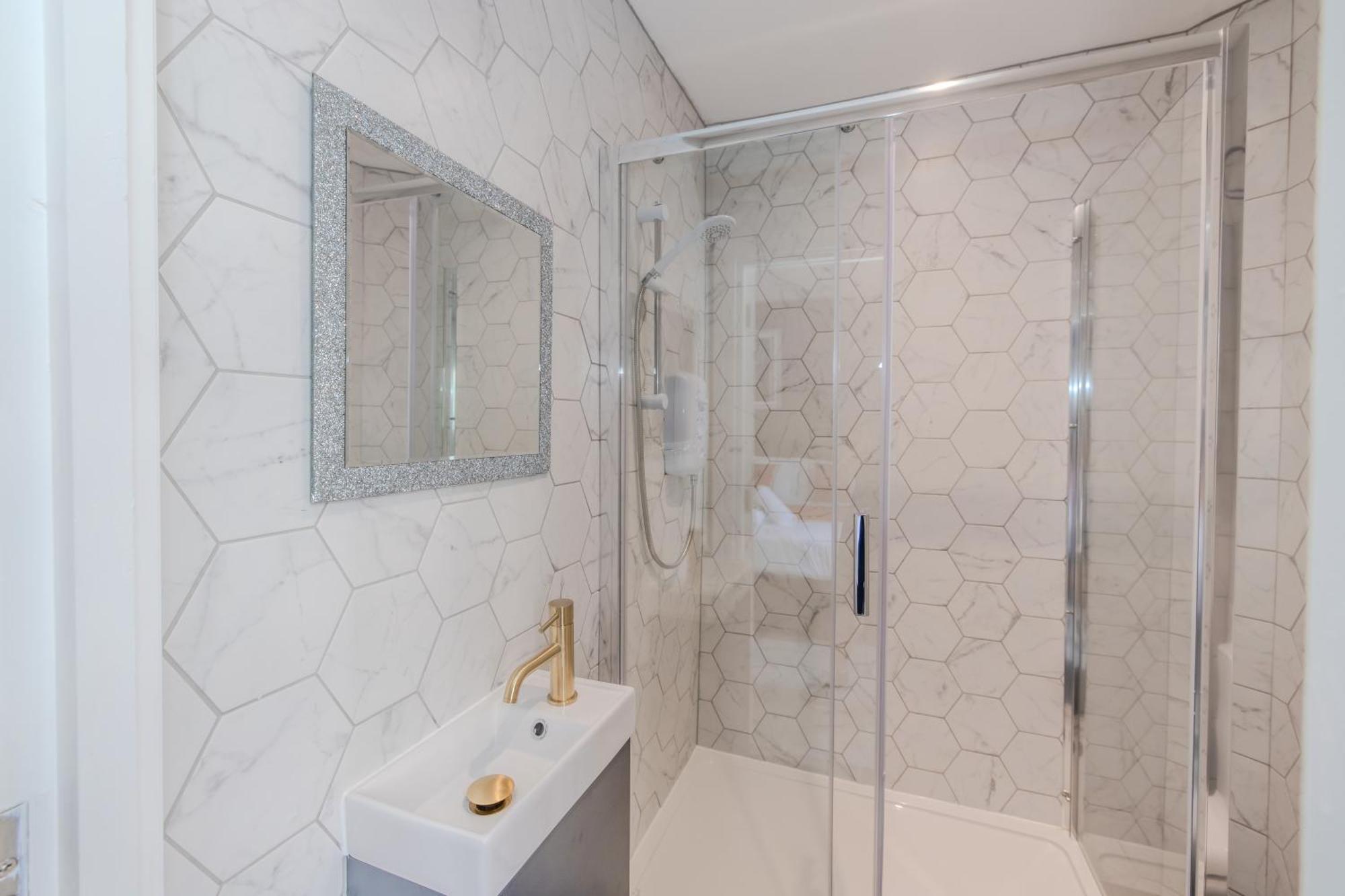 Amazing 3 Bedroom Flat I Next To Brighton Beach & Shopping Center Kültér fotó